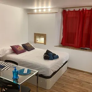 https://malaguea-salerosa.hotelsinnerja.org