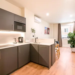 Riverside By Staynn Apartamento